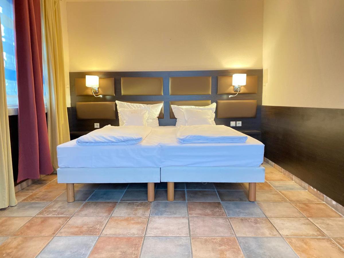 Vintage Hotel Koeln Pulheim - Kostenlose Parkplaetze Екстериор снимка