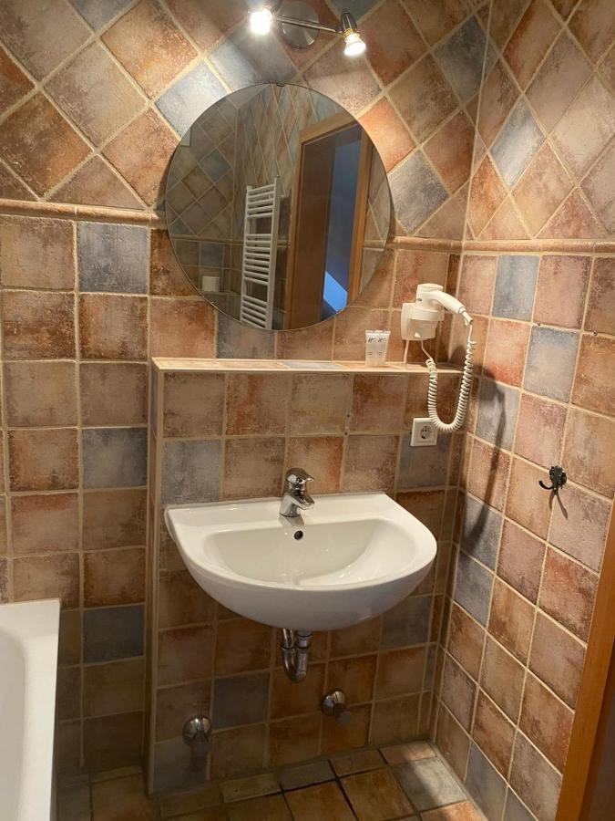 Vintage Hotel Koeln Pulheim - Kostenlose Parkplaetze Екстериор снимка