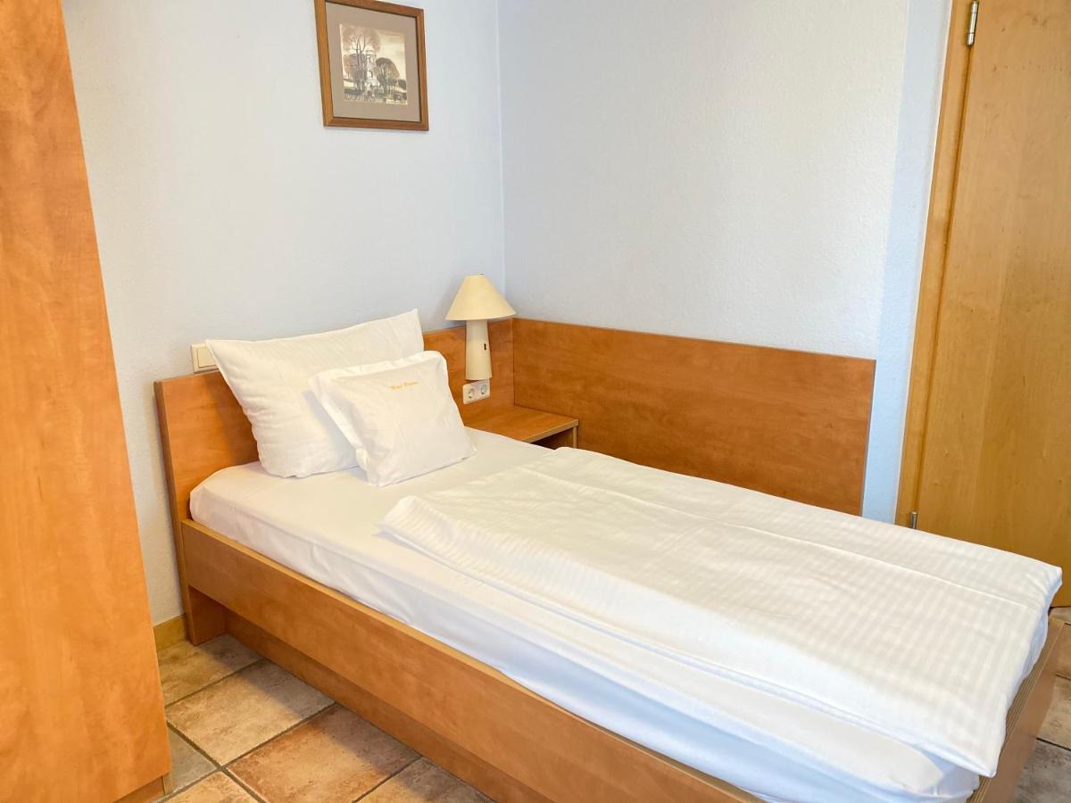 Vintage Hotel Koeln Pulheim - Kostenlose Parkplaetze Екстериор снимка