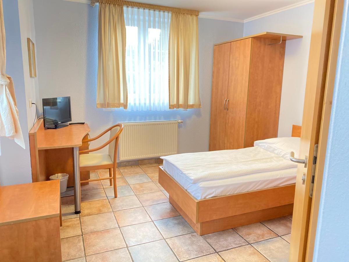 Vintage Hotel Koeln Pulheim - Kostenlose Parkplaetze Екстериор снимка