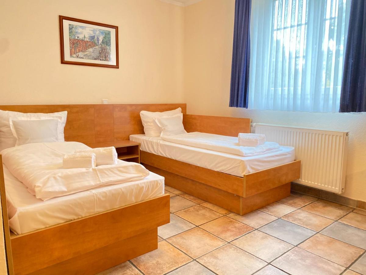 Vintage Hotel Koeln Pulheim - Kostenlose Parkplaetze Екстериор снимка