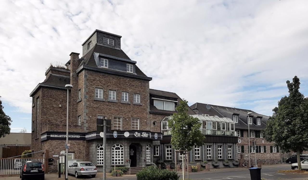 Vintage Hotel Koeln Pulheim - Kostenlose Parkplaetze Екстериор снимка