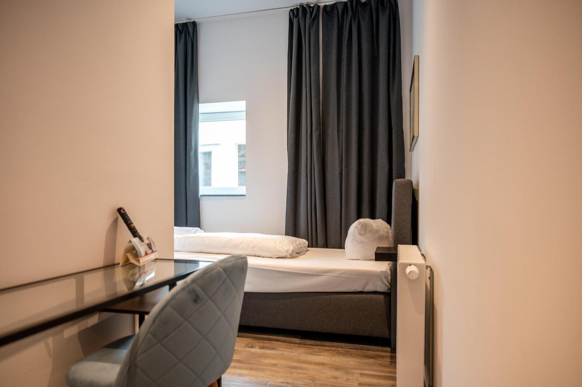 Vintage Hotel Koeln Pulheim - Kostenlose Parkplaetze Екстериор снимка
